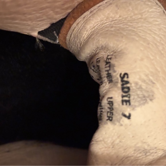 Women’s  Brown Leather Shoes - Picture 5 of 6